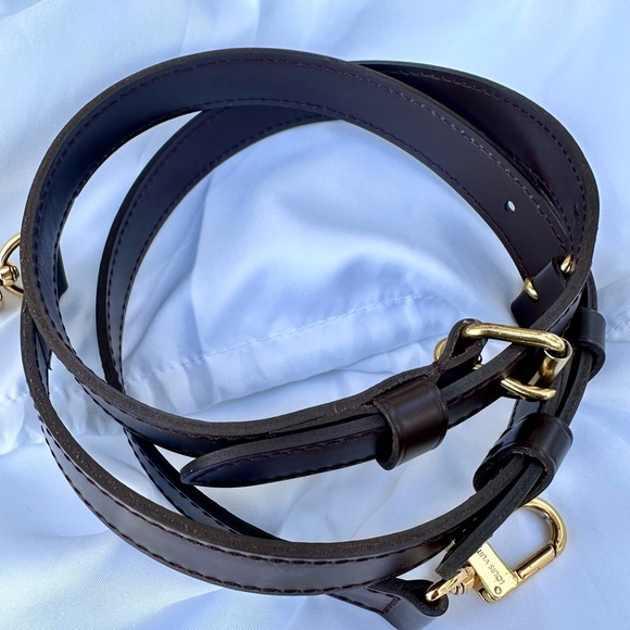 Louis Vuitton Calfskin Bandouliere Ebene Strap - Picture 5 of 5